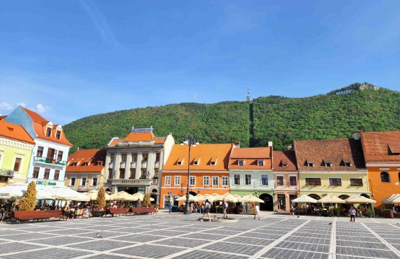Jewels of Carpathian mountains, from Pitesti to Brasov  