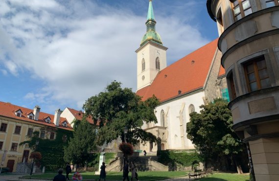 Liptovski Hradok - Bratislava 